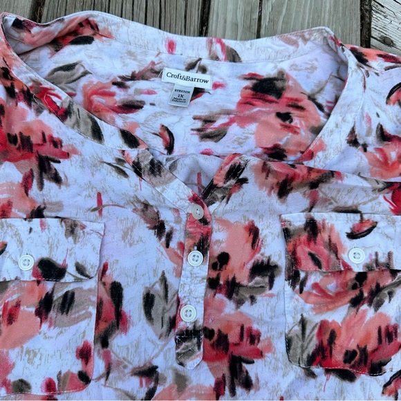 Croft & Barrow Floral Top - Picture 2 of 3